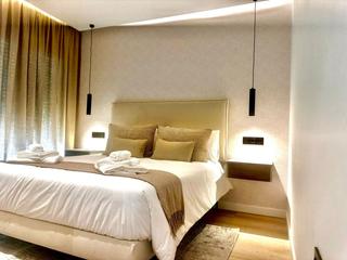 Rent Penthouse en N/a. Atico en alquiler en nueva andaluca  la campana, 4 dormitorios.