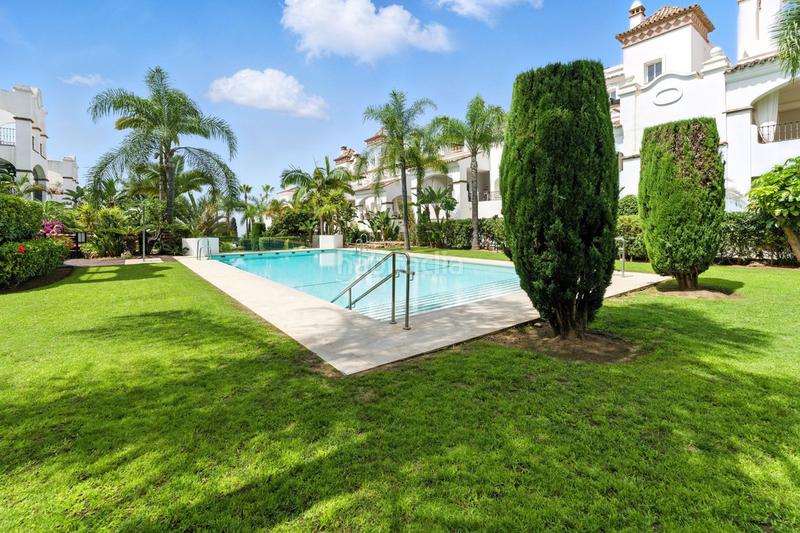 Foto 085d57d1-9098-4afa-81d2-eacfaefb48ce. Alquiler apartamento  en alquiler en nageles, 4 dormitorios. en Marbella