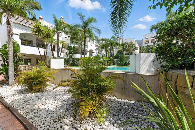 Foto f66a2a22-a310-4e88-a5cc-b8557d305638. Alquiler apartamento  en alquiler en nageles, 4 dormitorios. en Marbella