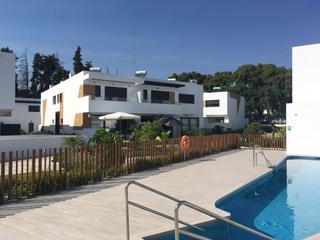 Affitto Casa a schiera in La Dama de Noche - La Alzambra. Adosado en alquiler en nueva andalucía  los naranjos, 3 dormitor