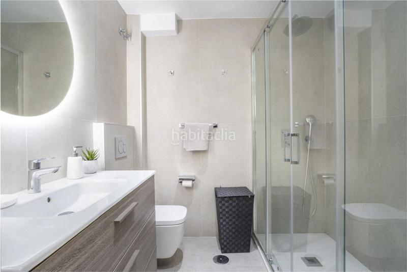 Foto 5a689447-8184-4da9-a0b1-f4dcd51fcd85. Location appartement avec parking piscine dans Nueva Andalucía centro Marbella