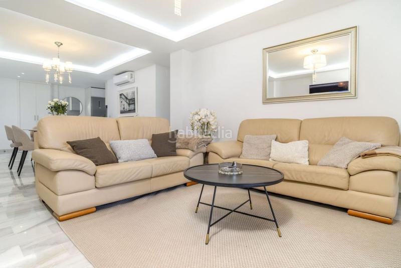 Foto 909f52fb-88b5-4bd3-855e-1f48d672ffc4. Location appartement avec parking piscine dans Nueva Andalucía centro Marbella