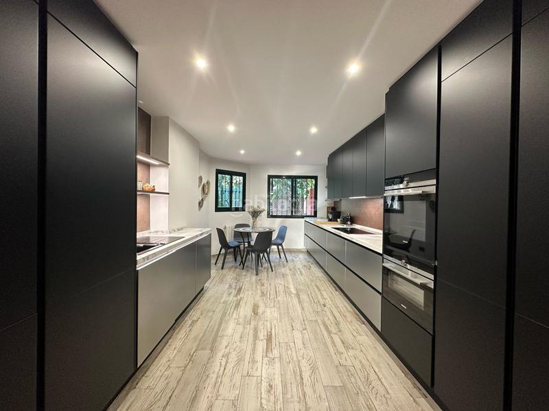 Foto bf419702-6395-4efe-b7b3-47e2b53d6744. Rent semi detached house with heating parking pool in Marbella