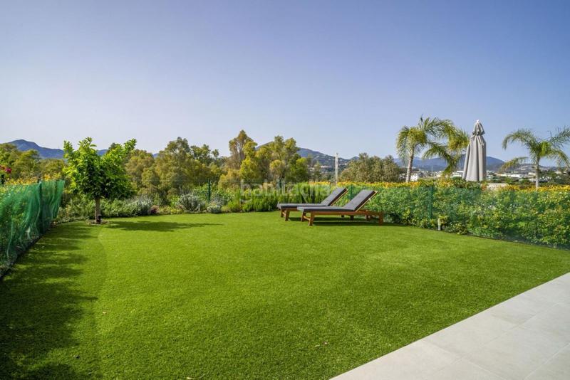 Foto 6ab49676-8036-420f-8edb-d1c521882176. Rent semi detached house with parking in San Pedro de Alcántara Pueblo Marbella