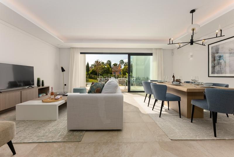 Foto 6f23cbcd-90a8-4eb6-a23f-a9494c28663e. Alquiler casa adosada en n/a adosado en alquiler en nueva andalucía, 3 dormitorios. en Marbella
