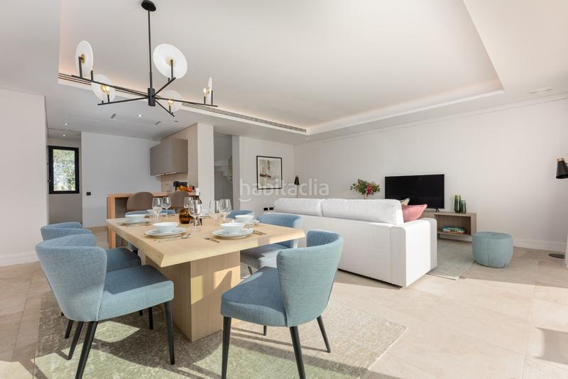 Foto d37db7be-e4b4-45d1-b3f4-ebdfa20e5946. Alquiler casa adosada en n/a adosado en alquiler en nueva andalucía, 3 dormitorios. en Marbella