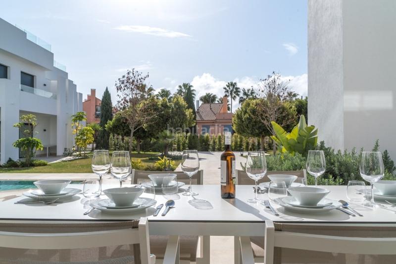 Foto 0a2f1ab2-75e4-46a1-9379-b7cc3a736de1. Rent semi detached house in n/a in Los Naranjos Marbella