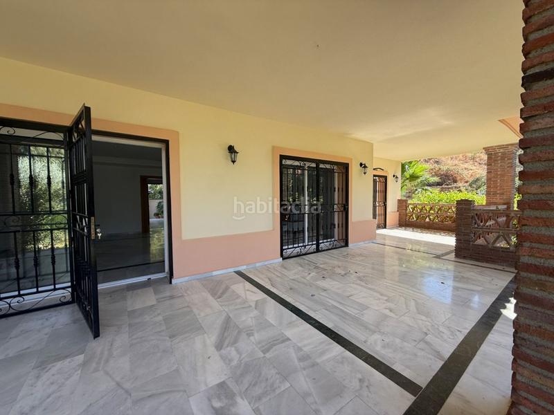 Foto a00b21b5-73c9-452e-a602-b01b14c0e167. Alquiler chalet villa en alquiler en este el rosario, 4 dormitorios. en Marbella