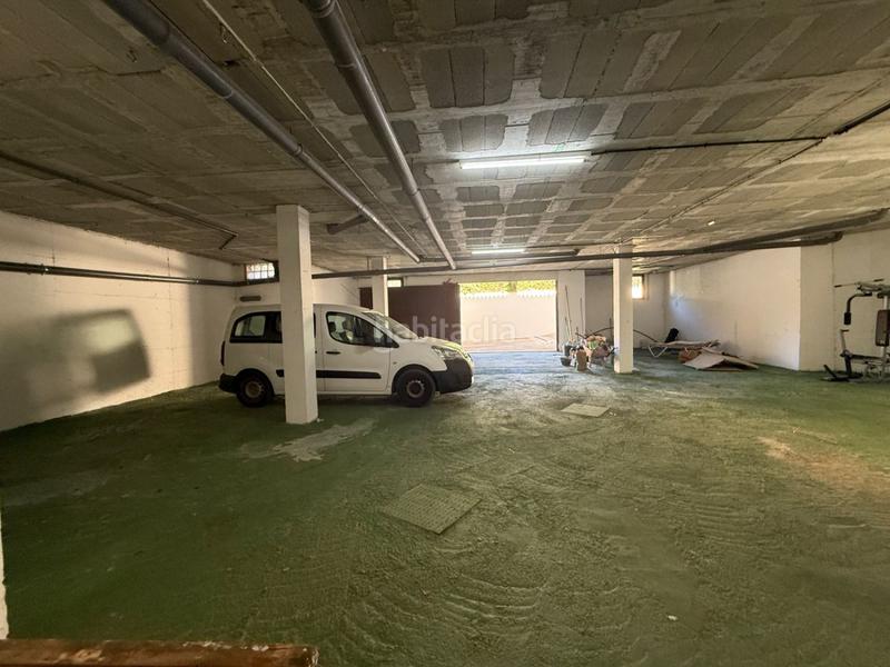 Foto 9ac43ab6-f146-4d67-aa3a-123436521e6c. Location chalet avec parking dans Costabella Marbella