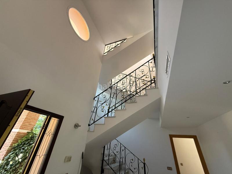 Foto 676ba919-daf3-4a2f-a460-363424e40e6b. Rent chalet with parking in Costabella Marbella