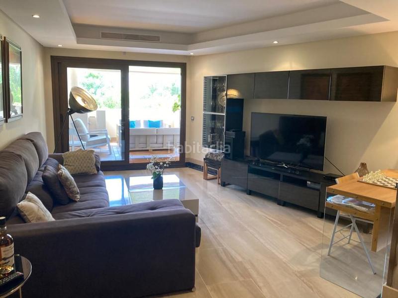 Foto 67af7dcd-0db9-4787-baf5-9127db6c61ed. Rent apartment with parking in Zona de Punta Plata Estepona