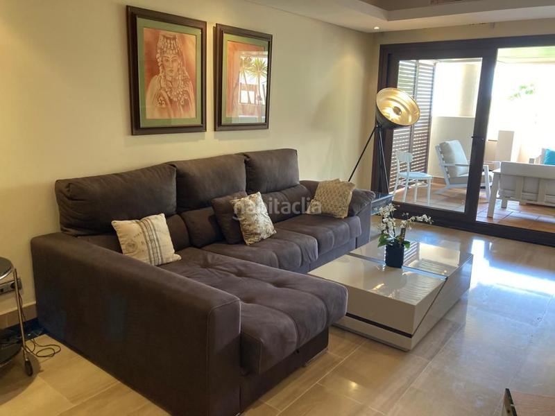 Foto 6d7e34ab-a7f5-4971-b07c-ceefb6012091. Rent apartment with parking in Zona de Punta Plata Estepona