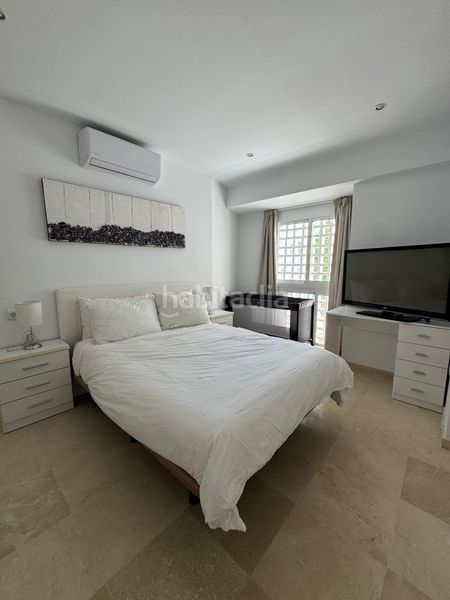 Foto ae3e7708-6c8f-4f5f-9ee1-86639ad78d53. Rent apartment with parking in Puerto Banús Marbella