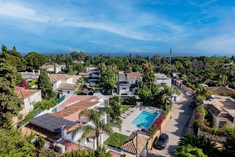 Foto 84c16885-6689-4bf9-a2c7-2792e97a2120. Affitto chalet con parcheggio piscina in Nagüeles Alto Marbella