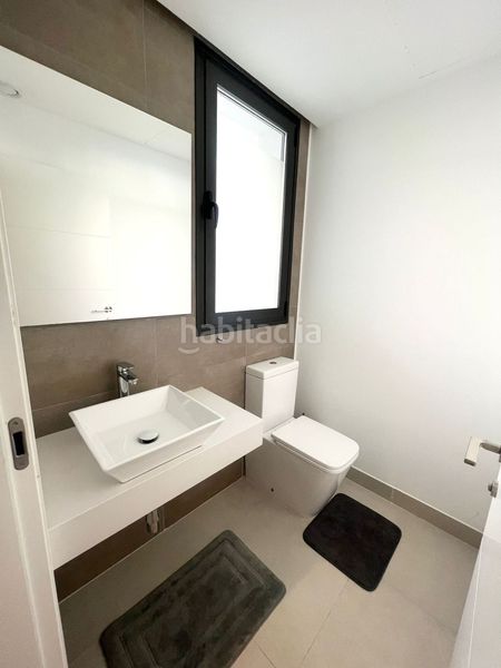Foto 3b0fcf80-65b3-4f22-873d-518350b164f1. Affitto casa a schiera con parcheggio piscina in Guadalobón Estepona