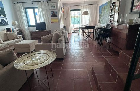Foto 79c1b0bf-9923-480f-8c75-83c8b70f1384. Casa adossada amb aparcament a Nueva Alcántara Marbella