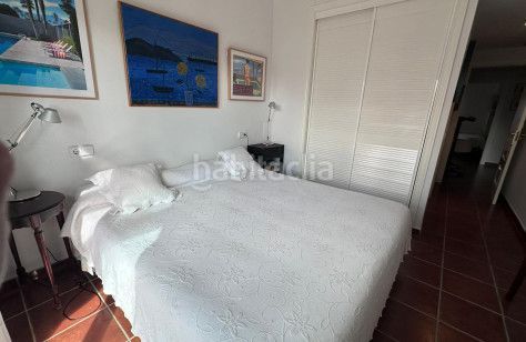 Foto a32f3937-438d-42e0-a36f-a8fb5331cca2. Casa adossada amb aparcament a Nueva Alcántara Marbella