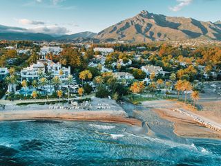 Lloguer Xalet a Lomas de Marbella Club. Villa en alquiler en milla de oro  puente romano, 6 dormitorios.
