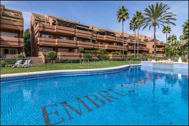 Foto 80c7ec5c-0e3d-442a-9805-4d3f6a6c34f5. Lloguer àtic amb calefacció aparcament a Puerto Banús Marbella