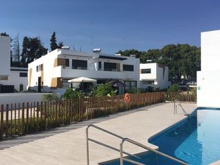 Casa adossada a La Dama de Noche - La Alzambra