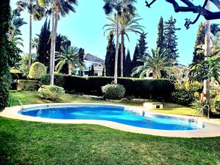 Apartament a Guadalmina Baja