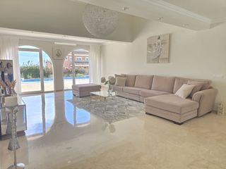 Affitto Chalet in El Faro de Calaburra - Chaparral. Villa en alquiler en el faro, 4 dormitorios.