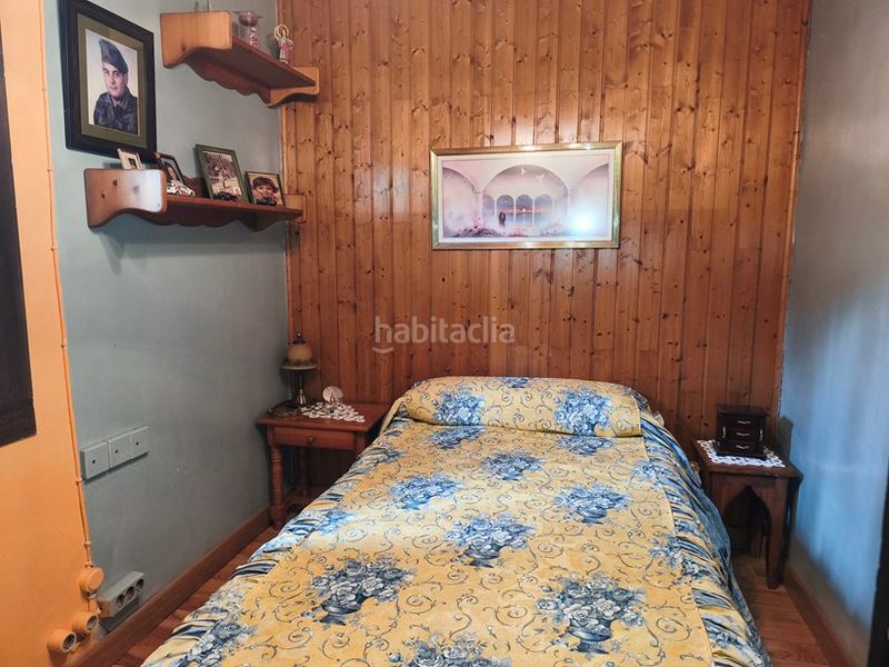 Foto 4bc2c94f-ecaf-4e18-88ad-8e55576f343d. Casa a lugar boinas 20a a Belmonte de Miranda
