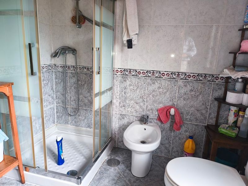 Foto f59c6ed3-f261-479a-8429-c7a6617e34b9. Casa a lugar boinas 20a a Belmonte de Miranda