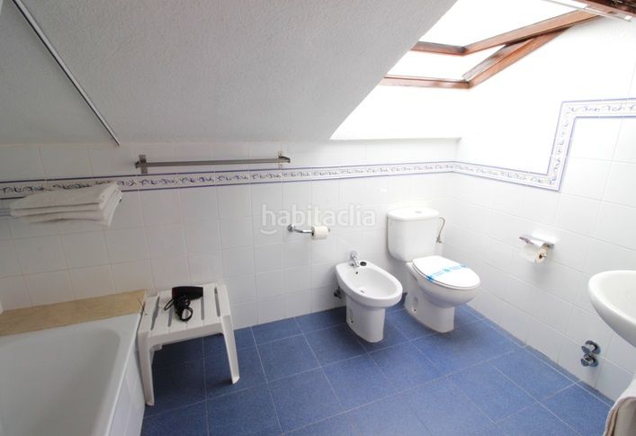 Foto a76ef147-8053-4282-a30b-261b6dbcd340. Edifici amb piscina a Cangas de Onís