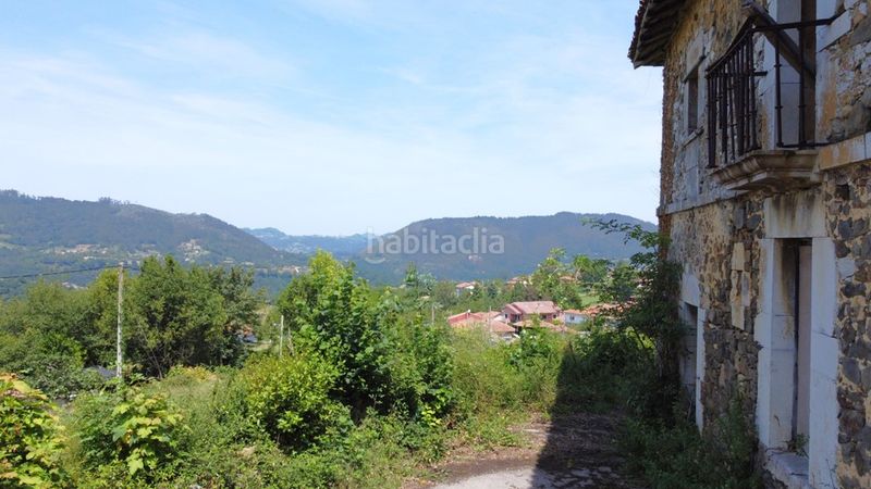 Foto aaf919e0-6e07-4ec0-bd09-1e850adad70b. Casa adossada a Piloña