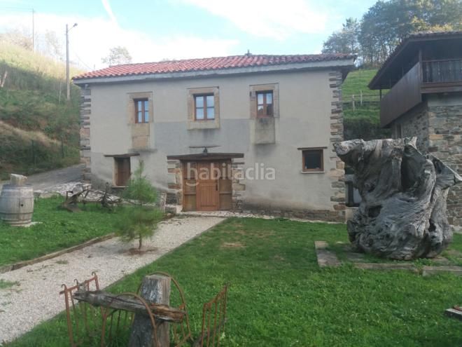 Foto 13d9d659-3423-4ca2-b203-f1cf0b80b0bc. Casa a Cudillero