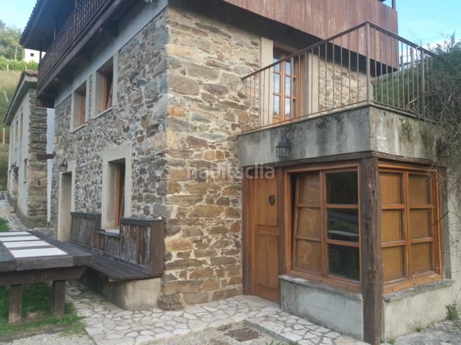 Foto d93a6d00-a4ec-42e3-b16a-26c2f601e6de. Casa a Cudillero