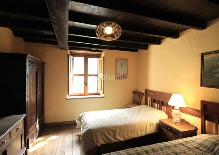 Foto 3da58126-ccaf-48c2-93c1-c20d6616959d. Casa adossada amb calefacció a Ponga