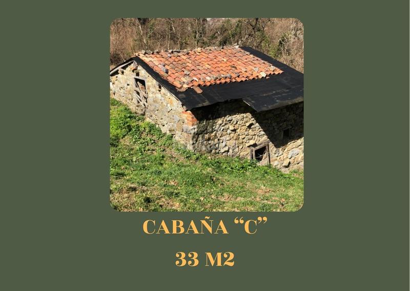 Foto eeca9084-819c-4e06-9399-2e0a7d013351. Masía en caserio cuevas 3 tres cabañas en cuevas. en Aller