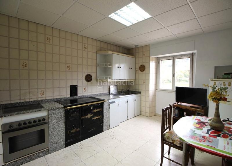 Foto 79a87e27-b9a6-442b-8b42-24668bf3ac59. Masia a n/a a Salas