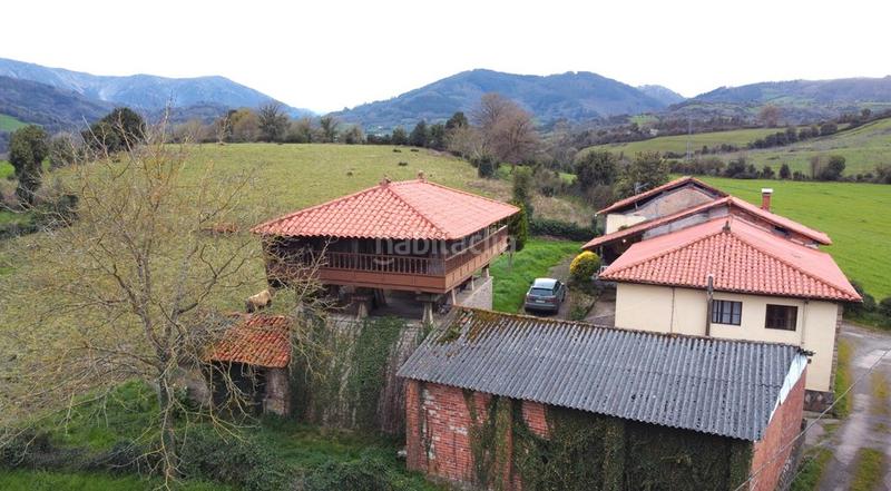 Foto a8459668-b1d1-4aca-a6be-aa2abffd08b3. Masia a n/a a Salas