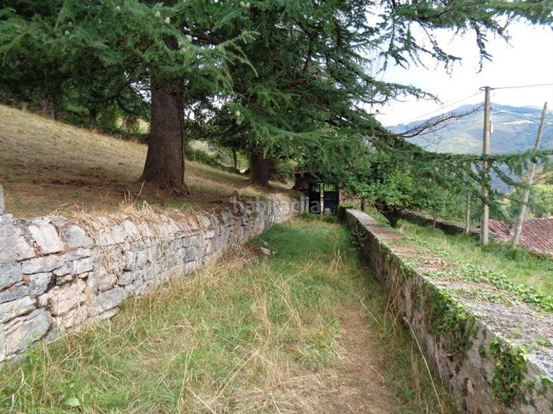 Foto 36afdb54-1e42-45b2-ae61-6a7b3abe1c4e. Casa en lugar ambas 17 casona asturiana, ambas. en Grado