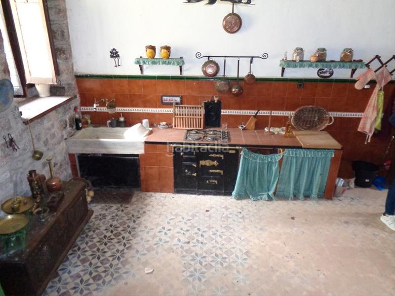 Foto d0564b4f-69dc-424b-82b9-df83cd99ca47. Casa en lugar ambas 17 casona asturiana, ambas. en Grado