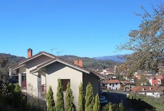 Maison jumelée  Avenida covadonga 3. Chalet pareado en cangas de onis