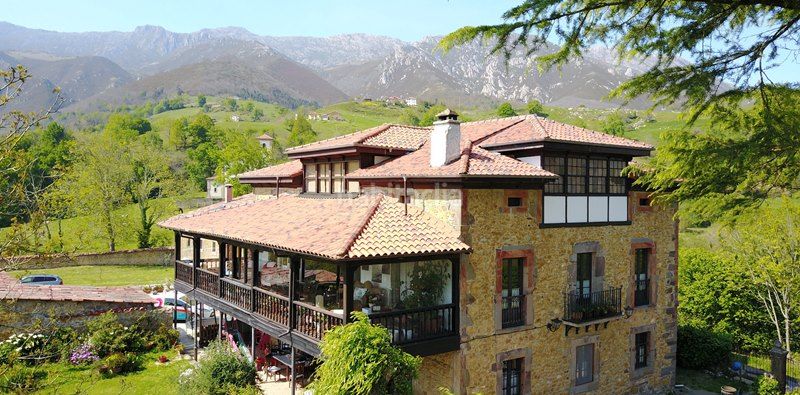 Foto 8d8eb84e-2e9a-45a3-aa35-838a6b7e42ac. Casa a n/a a Parres