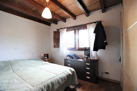 Foto ac215115-a2ff-4f8f-a6fa-90607a997fa4. Casa a n/a a Parres