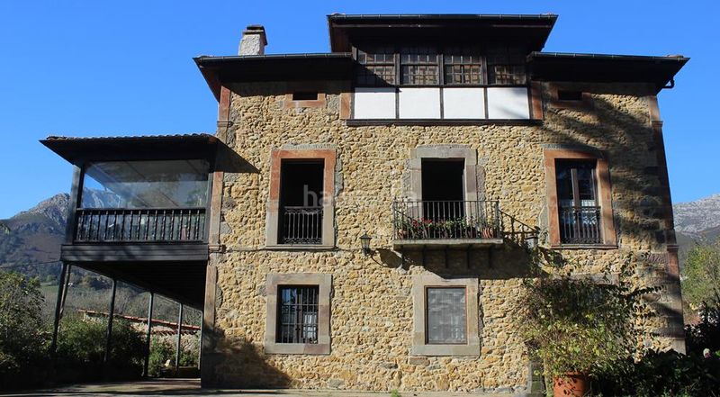 Foto ea49698c-6844-421d-87c2-5eb373287d9b. Casa a n/a a Parres