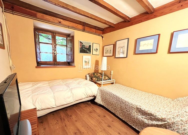 Foto 7bb685ac-a8c3-47c7-a082-508bb1016fa6. Casa a Parres