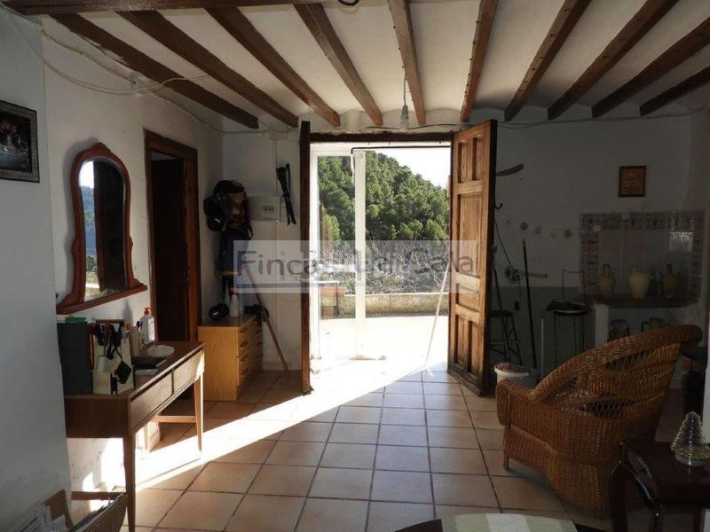 Foto 0f6d42d6-1e20-45b0-af5d-8f717e4ef5f5. Mas dans Relleu