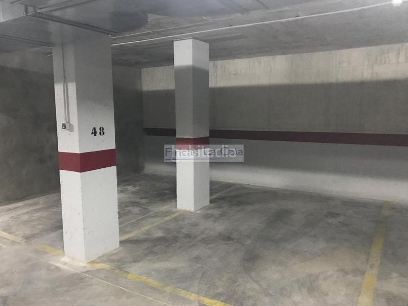 Foto a7363ae5-ae2f-4a96-810c-44d88af0851c. Autoparkplatz in Alitana-Casablanca Vila Joiosa (la)