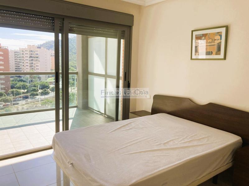 Foto 76fe1e5a-f679-4bc4-82ae-78bdb5529f22. Lloguer apartament amb calefacció aparcament piscina a Vila Joiosa (la)