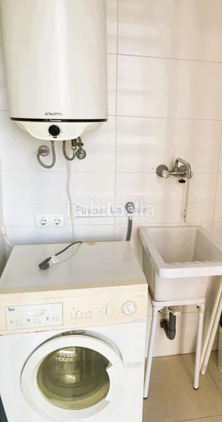 Foto cc2f22fe-5fbc-4322-9504-f248e9be4f5a. Lloguer apartament amb calefacció aparcament piscina a Vila Joiosa (la)