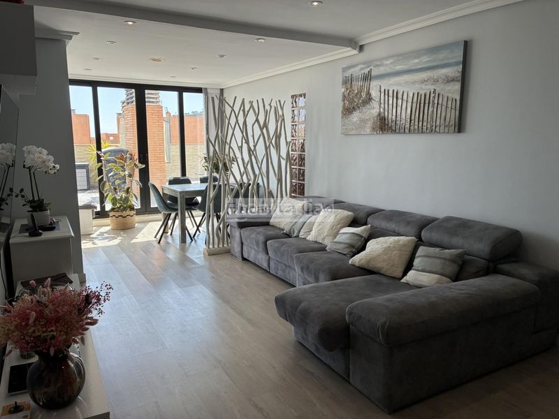 Foto 541f05e3-8d15-48fa-a45f-27f48f8b6187. Apartament amb calefacció aparcament piscina a Alitana-Casablanca Vila Joiosa (la)