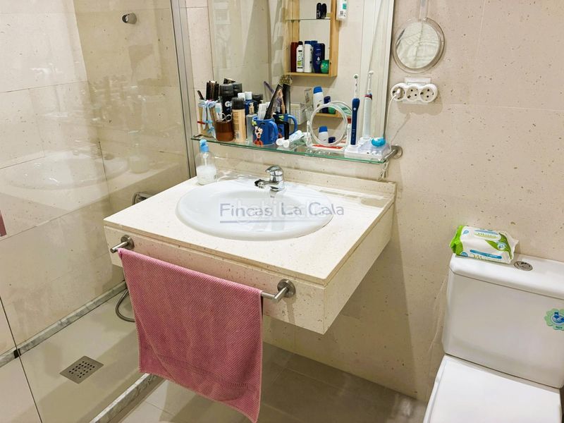 Foto 2af641df-8cd9-4387-bf19-c0458a520983. Apartament amb calefacció aparcament piscina a Cala Alta-Veramar Vila Joiosa (la)