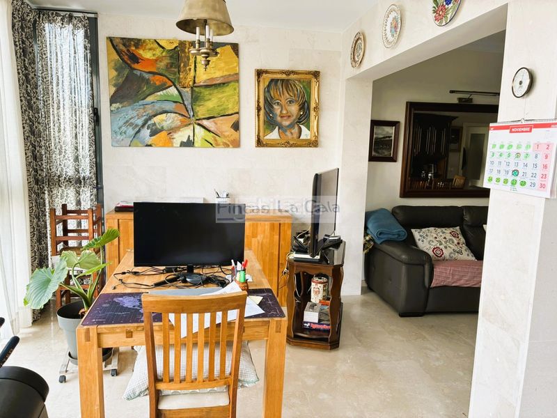 Foto 35ab5bfd-2205-4569-a313-82773f7a23f8. Apartament amb calefacció aparcament piscina a Cala Alta-Veramar Vila Joiosa (la)